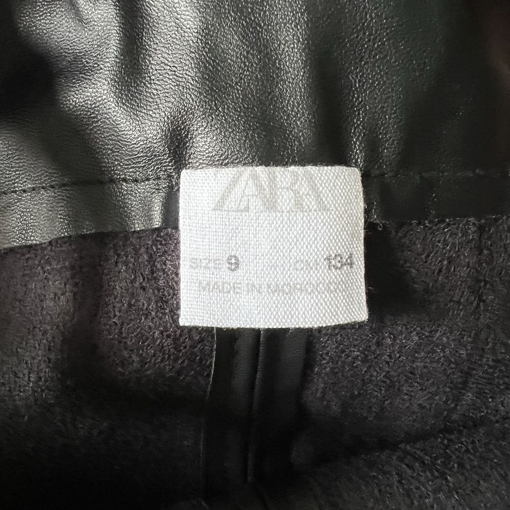 Шкіряний сарафан від Zara, 9 років, 134см