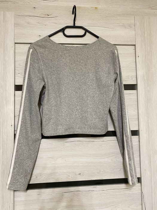 Crop top xs szary długu rękaw lampas bik bok