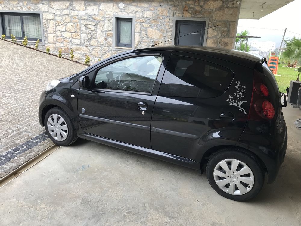 Peugeot 107 1.0 envy 12/2013 nacional
