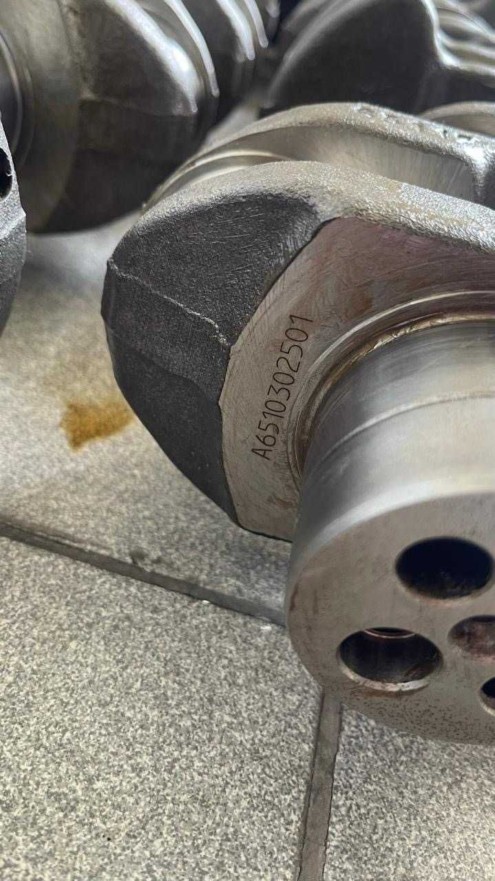 Коленвал двигателя Mercedes W651 W176 W242 W204 C204 C205 A6510302501