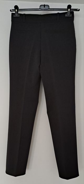 Grafitowe spodnie garniturowe by A&G.