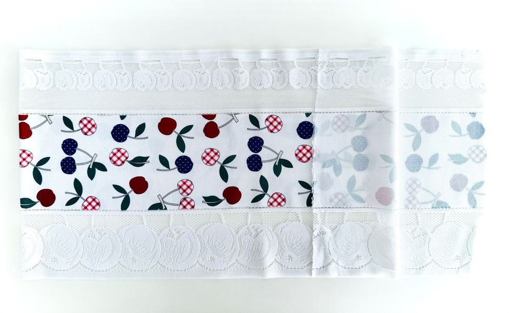 Nowa firanka zazdrosna biała wisienki 140 cm x 34 cm