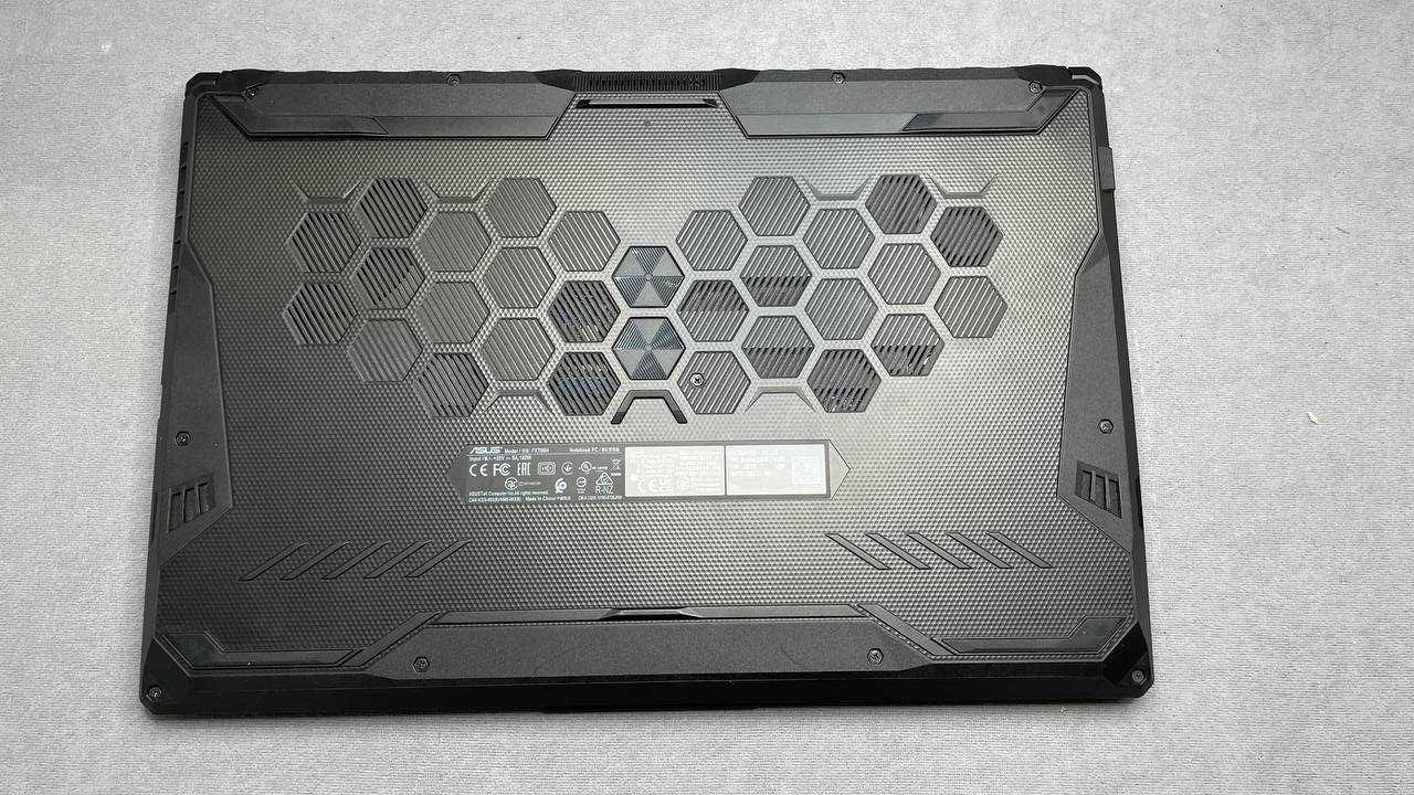 Ігровий Ноутбук ASUS TUF Gaming F17 (2023) гарантія 12 місяців!