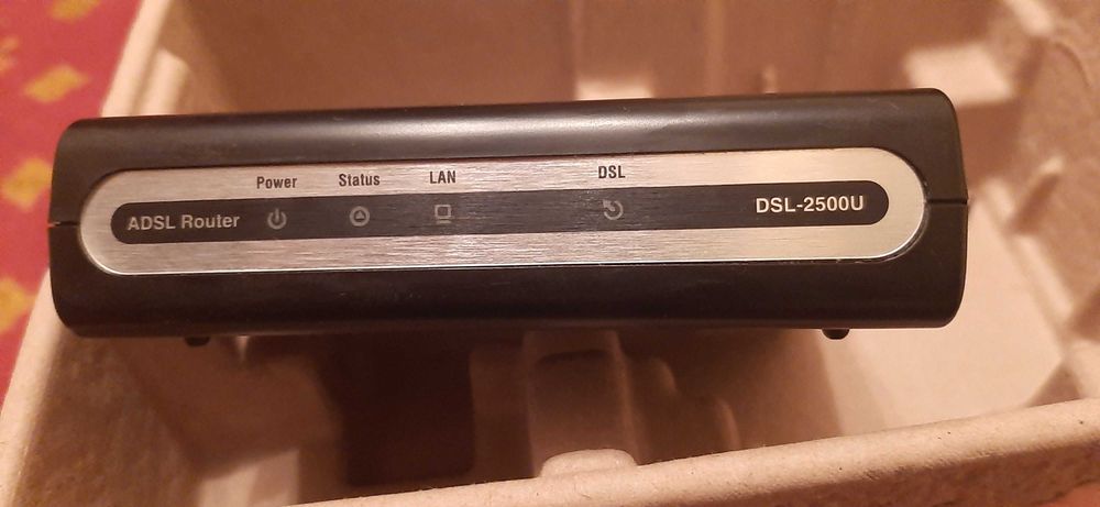 Продам D-link DSL-2500U ADSL2 + Enternet Router
