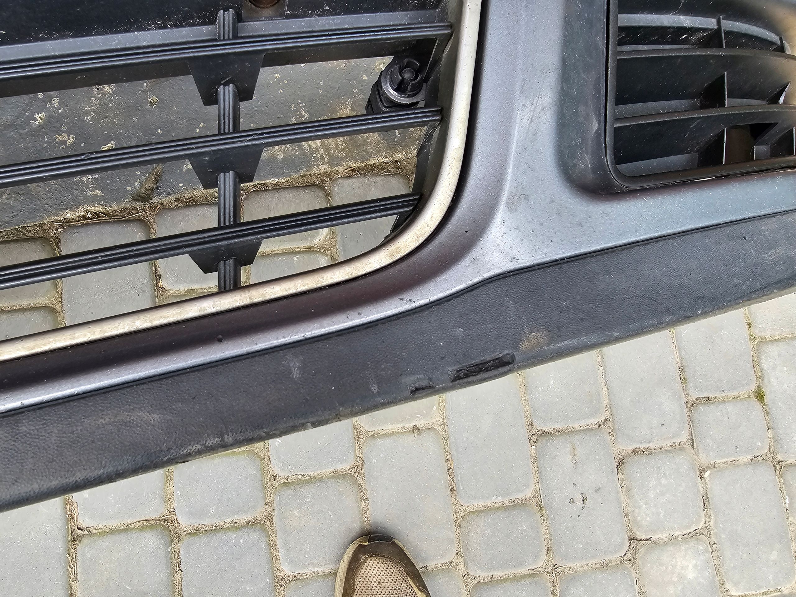 Vw Passat B6 Zderzak Przód Przedni Atrapa Grill