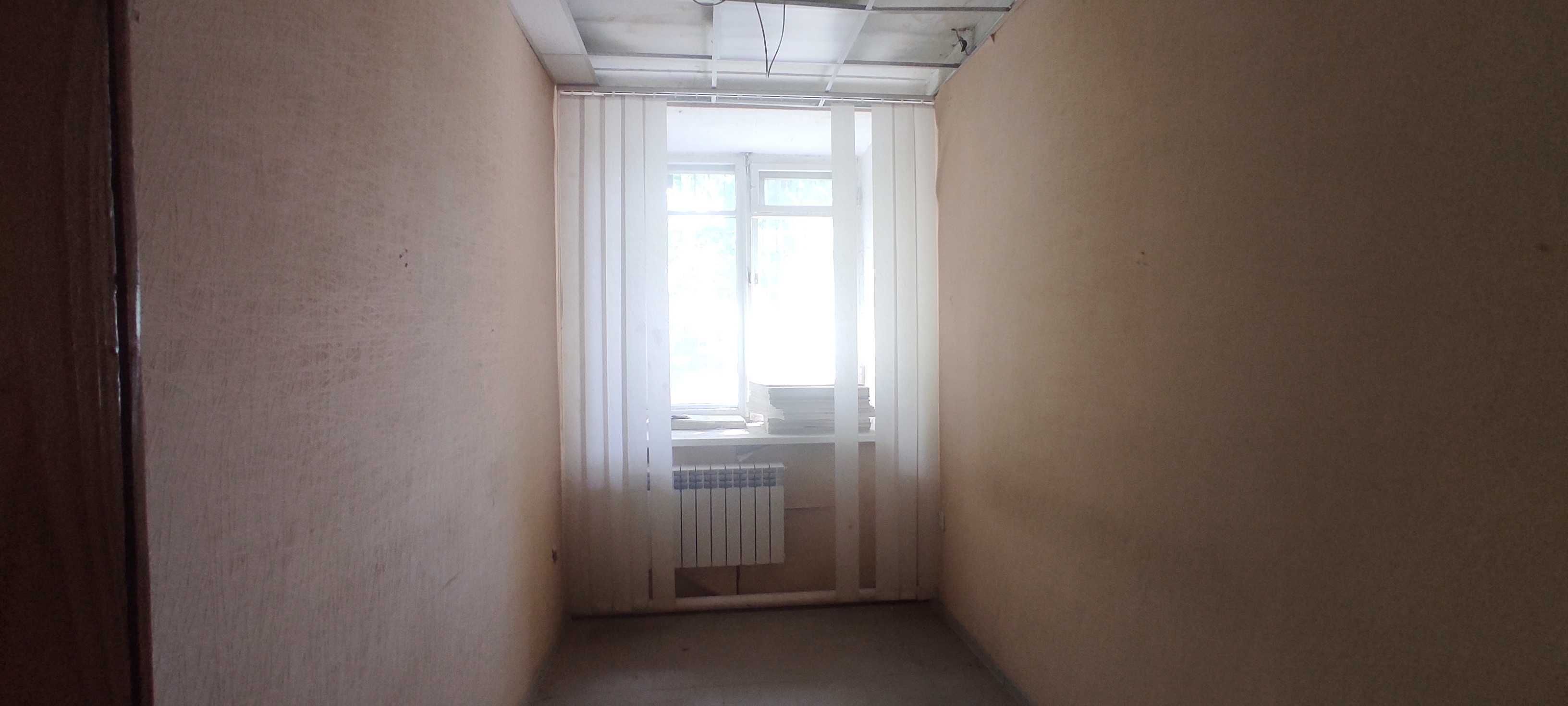 Продам офис,помещение 120м.кв.м. Университет(Держпром)