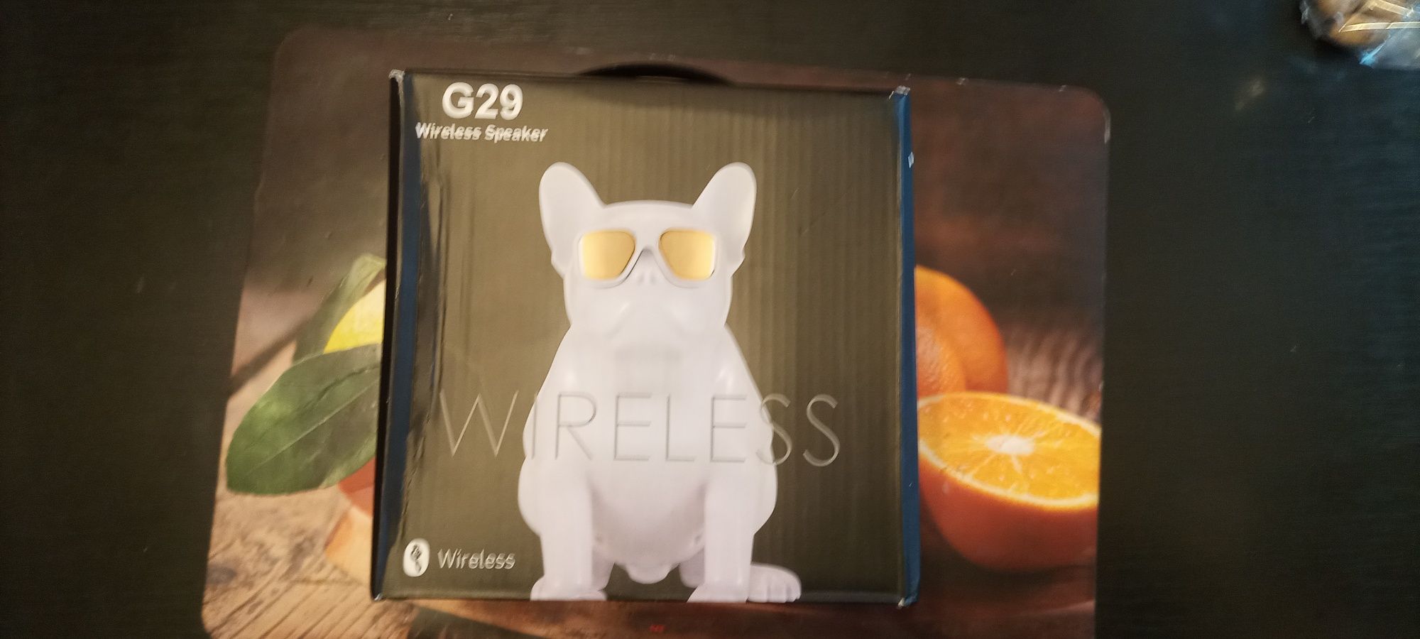 Czerwony głośnik bezprzewodowy Buldog Francuski bluetooth G29