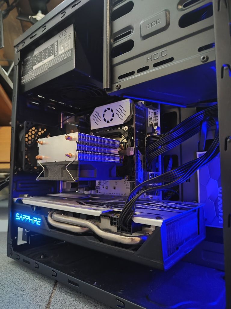 PC gaming RX 570 64gb CPU 8/16
