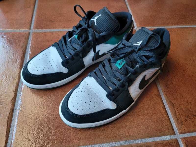 Sapatilhas Nike Jordan 1 Low White Black Mystic Green Tamanho 44.5