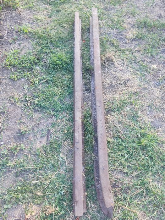 Продам рельс два шт. длиной 2,35 м