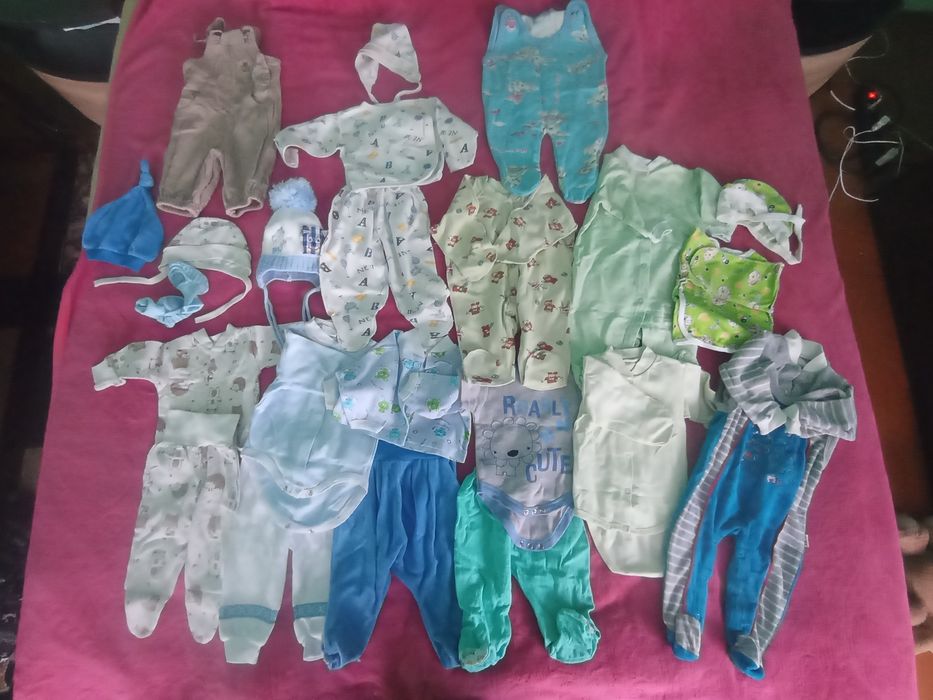 Дитячі речі до року