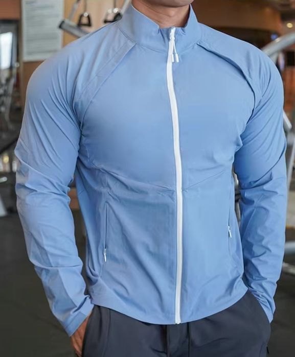 Спортивна куртка