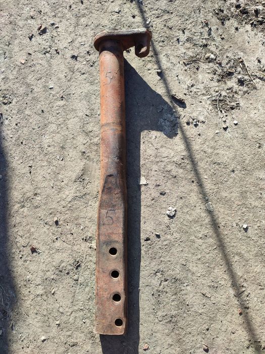 Стойка плуг ПНБ 3 Круглая стойка плуга Высокая Плуг ПЛН 8 Плуг ПБН 4