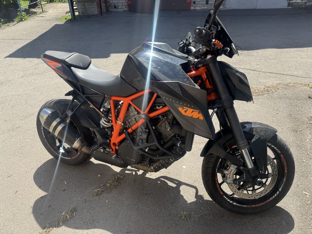KTM 1290 Super Duke 2014