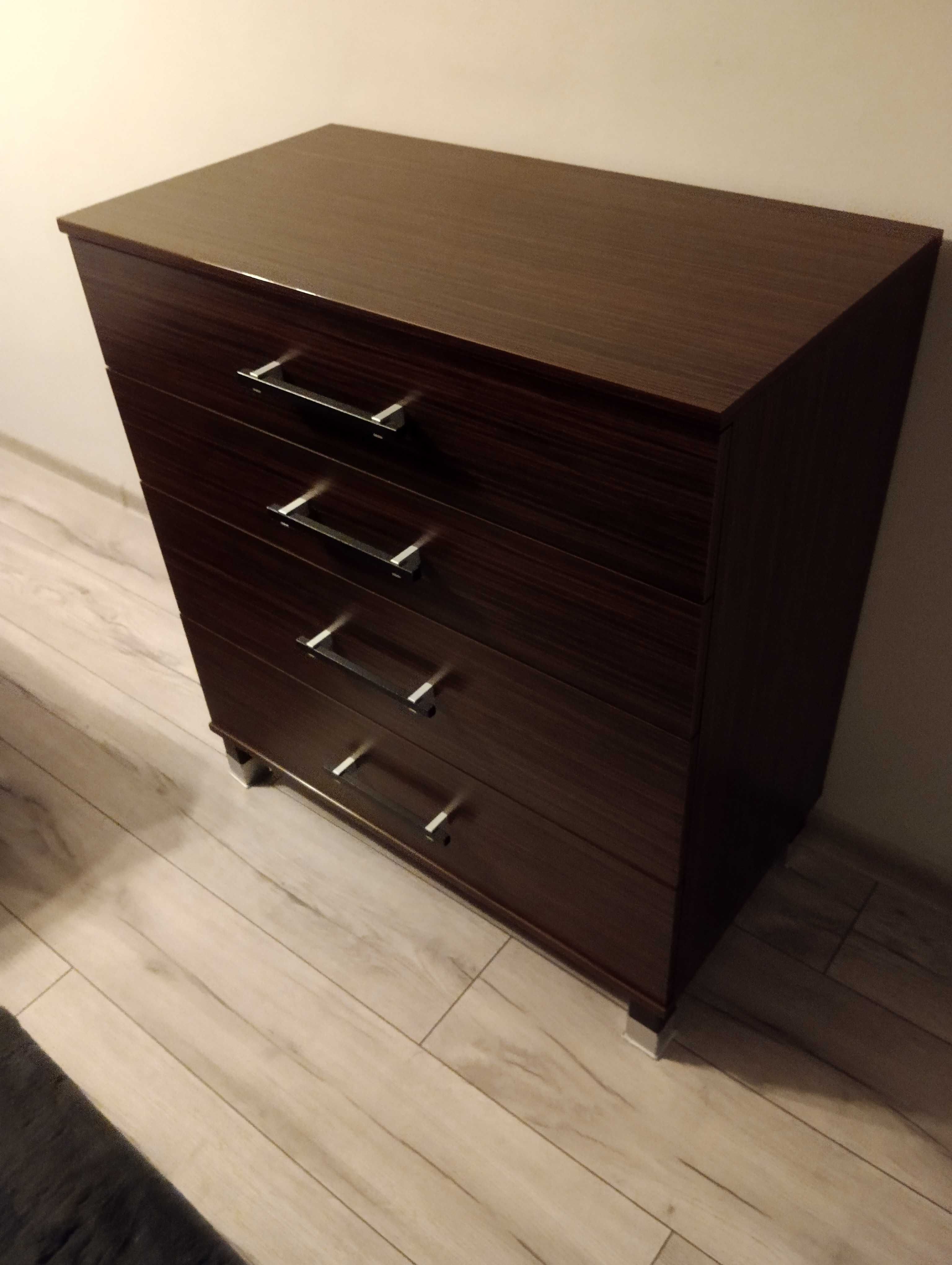 komoda z 4 szufladami