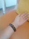 Pulseira preta e dourada