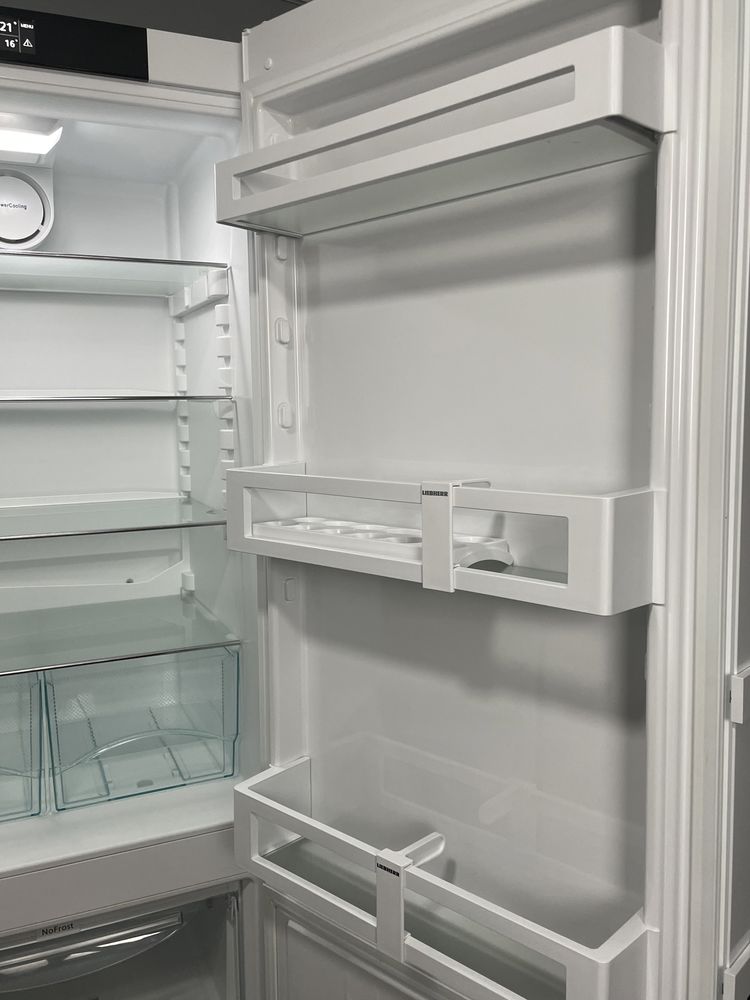 Двокамерний холодильник Liebherr CN 3915 Білого кольору/ Сенсорний