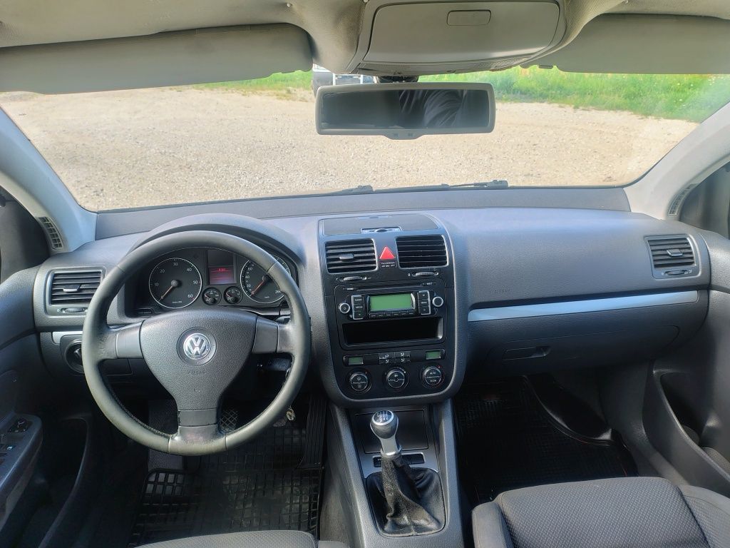 VW Golf 5 2.0 TDI 140 km