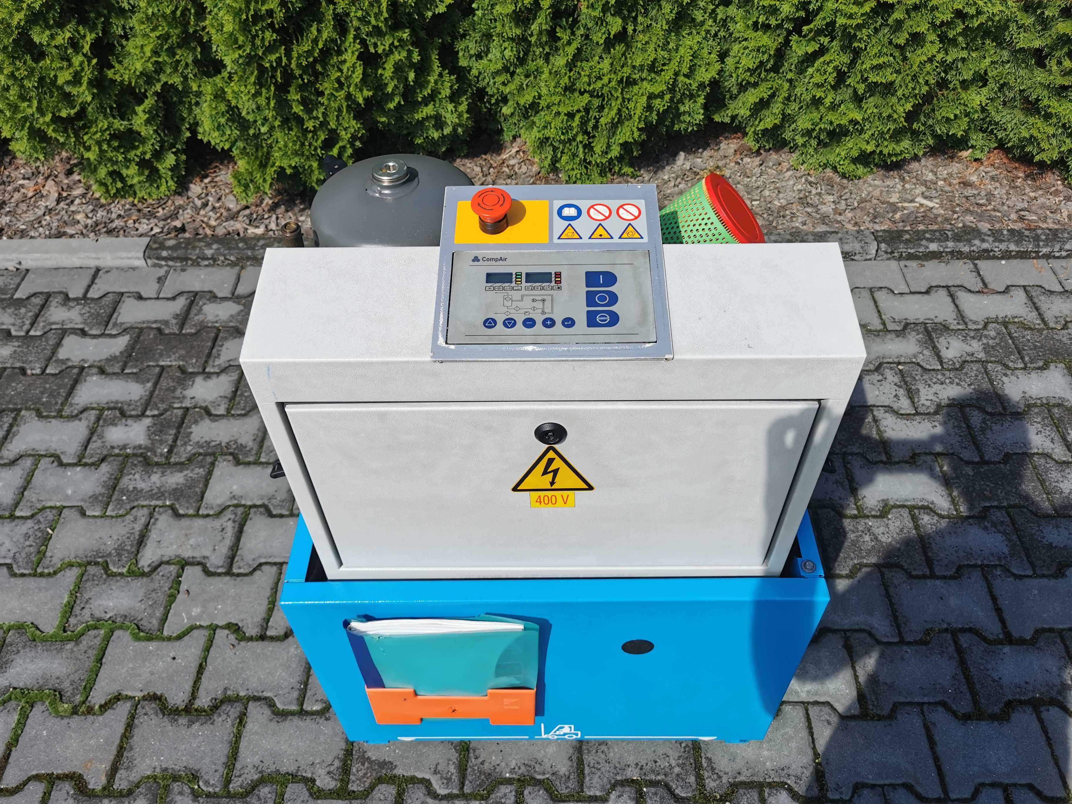 Sprężarka śrubowa COMPAIR L11 kompresor śrubowy  1500l/min   10 BAR