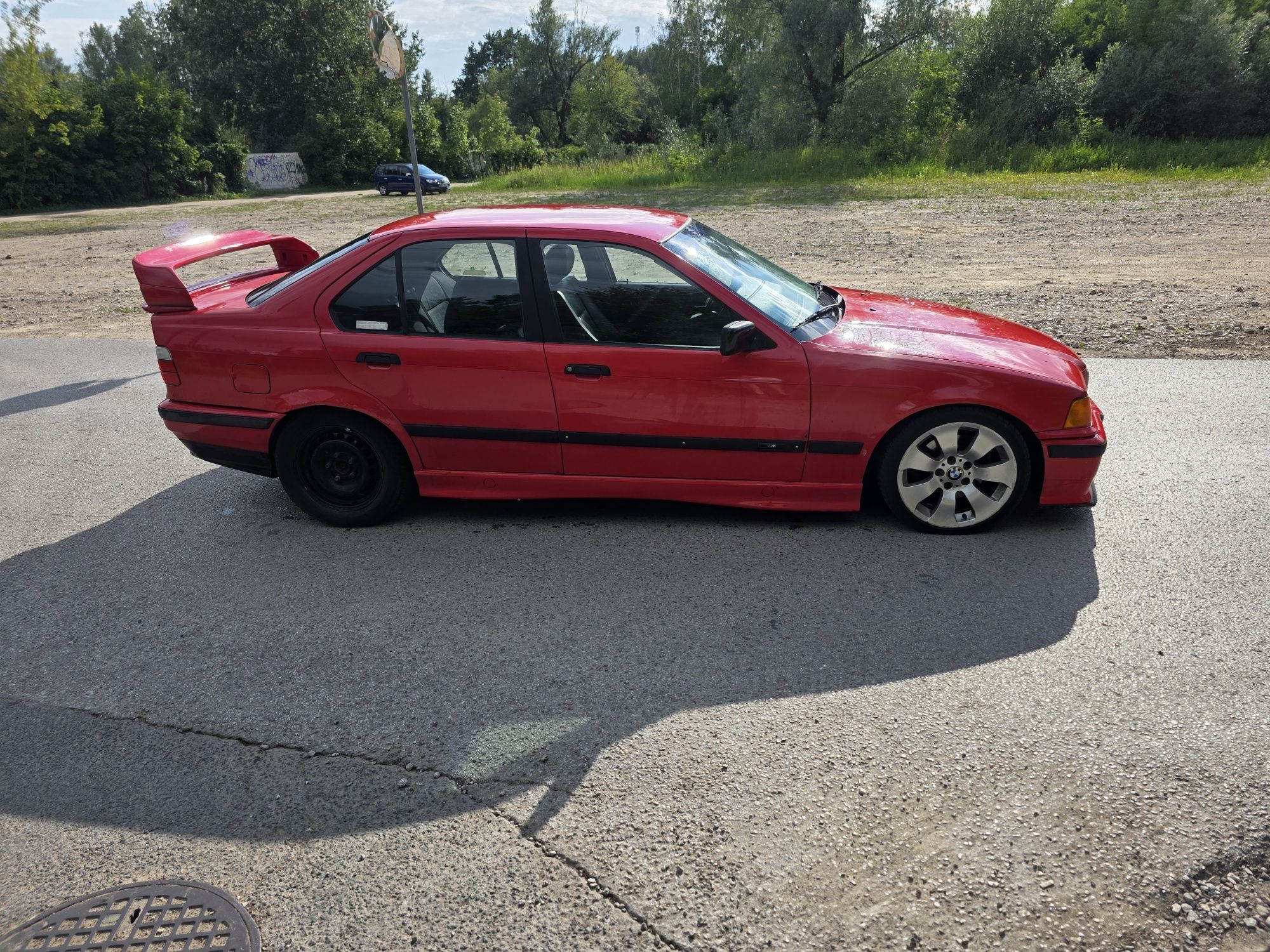 Bmw e36 316i LPG M PAKIET hellrot/Skóry/naba/klima/komputer/zamiana