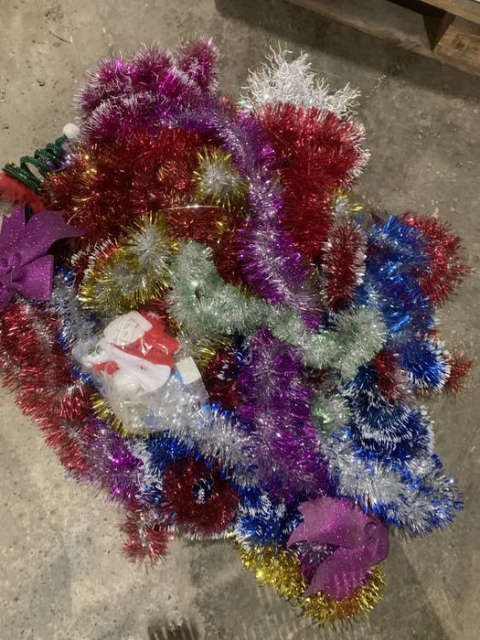 Новорічний лот товарів