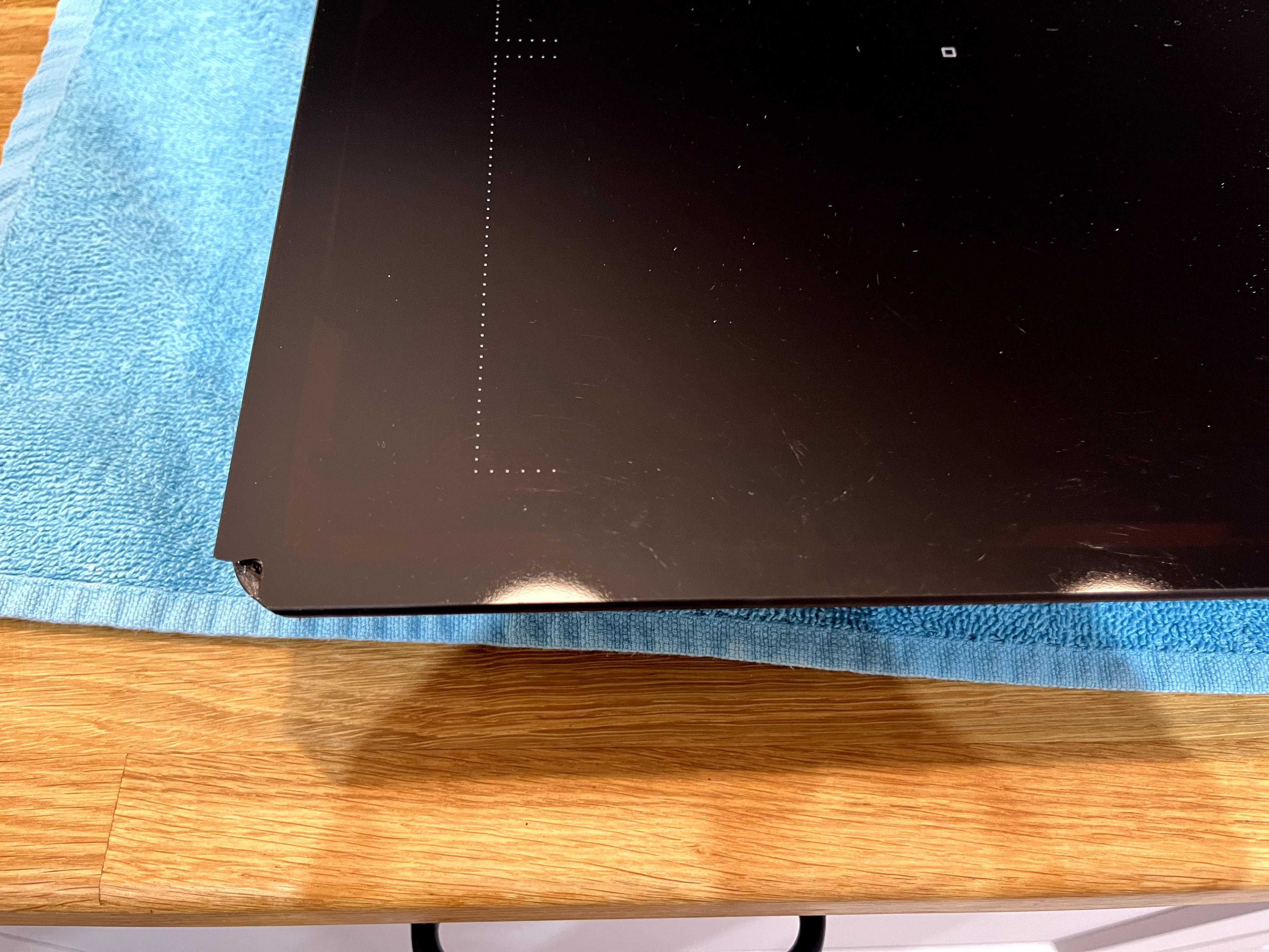 Płyta indukcyjna AEG 70 cm z możliwością licowania z blatem IKE74471IB