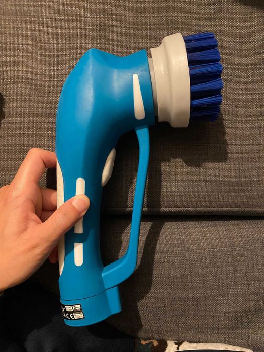 Escova de Limpeza Elétrica