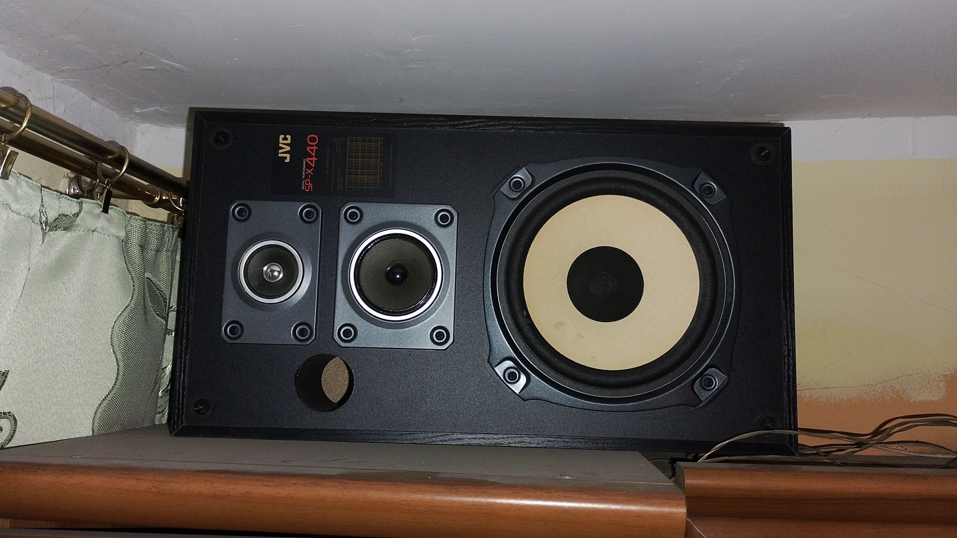 Sprzedam 2  kolumny jvc