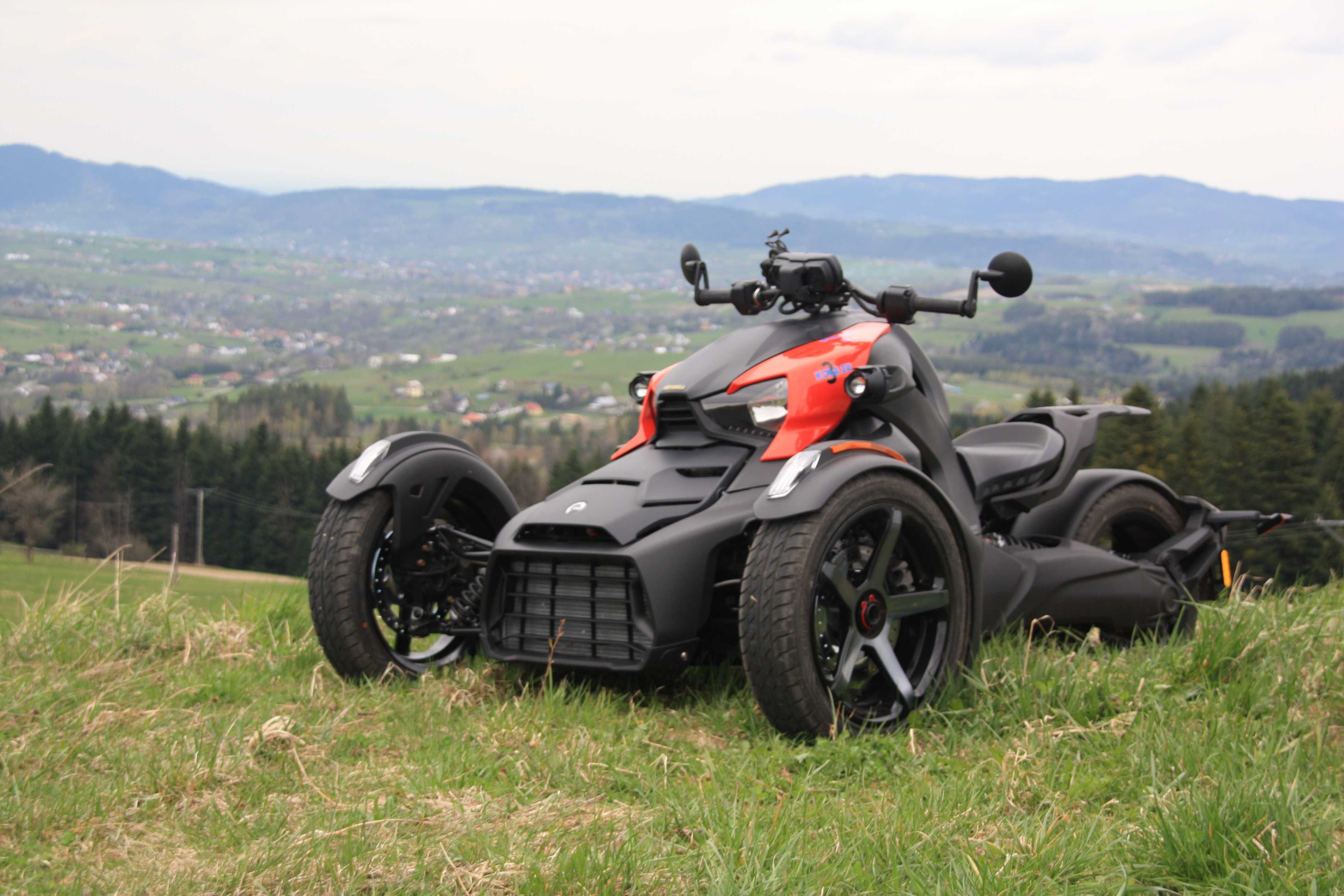 Wynajem Can-Am Spyder RT, F3, Ryker Wypożyczalnia motocykli na kat. B