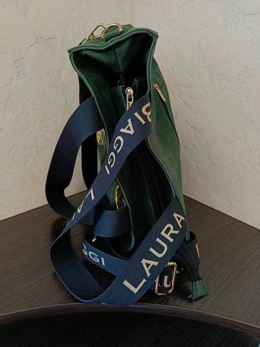 Жіноча сумка тоут італійського бренду Laura Biaggi