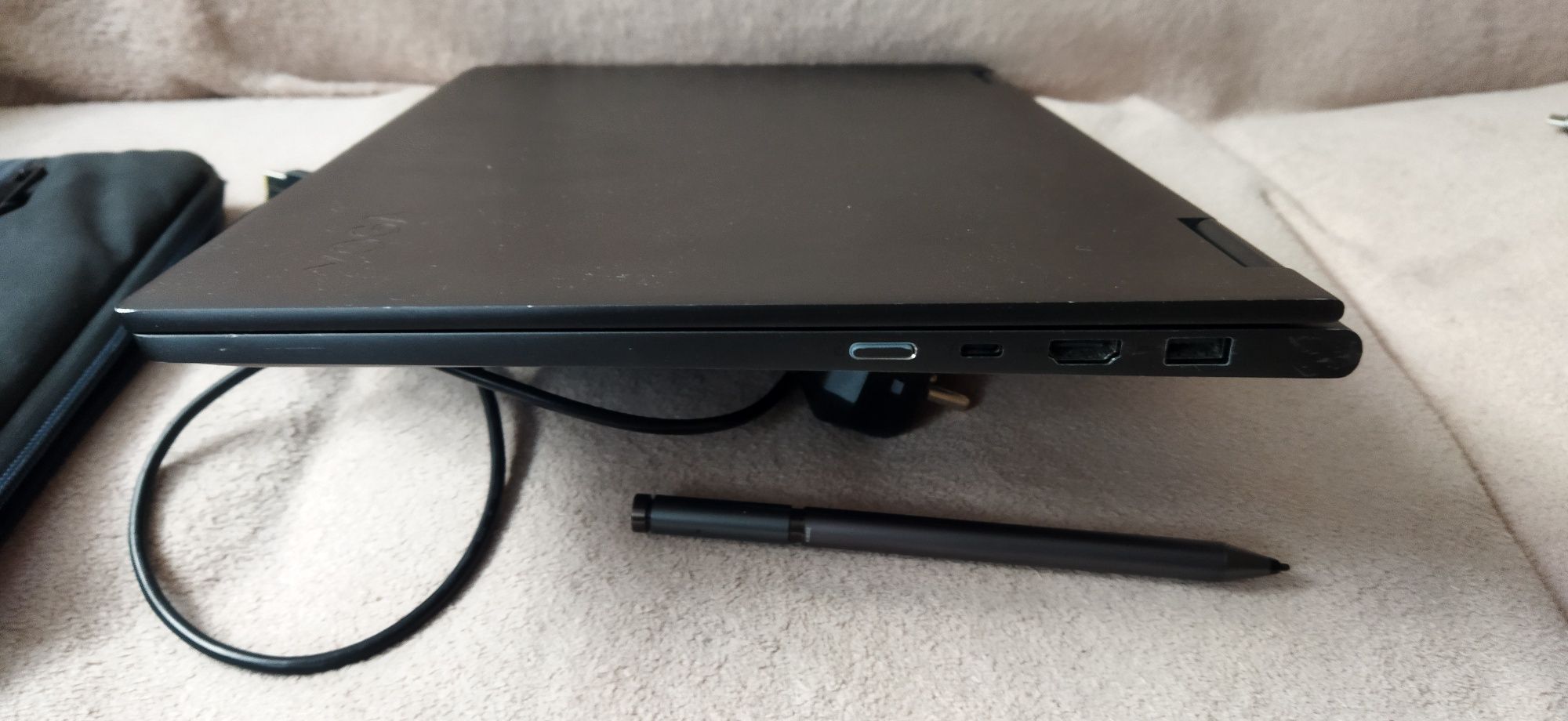 Lenovo Yoga 730-15ikb, I5-8gen,8GB,SSD 512,ekran 15,6