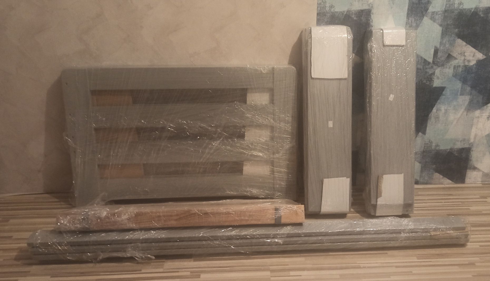 Łóżko dziecięce 160x90, drewno sosnowe, szuflady, barierka, Valor