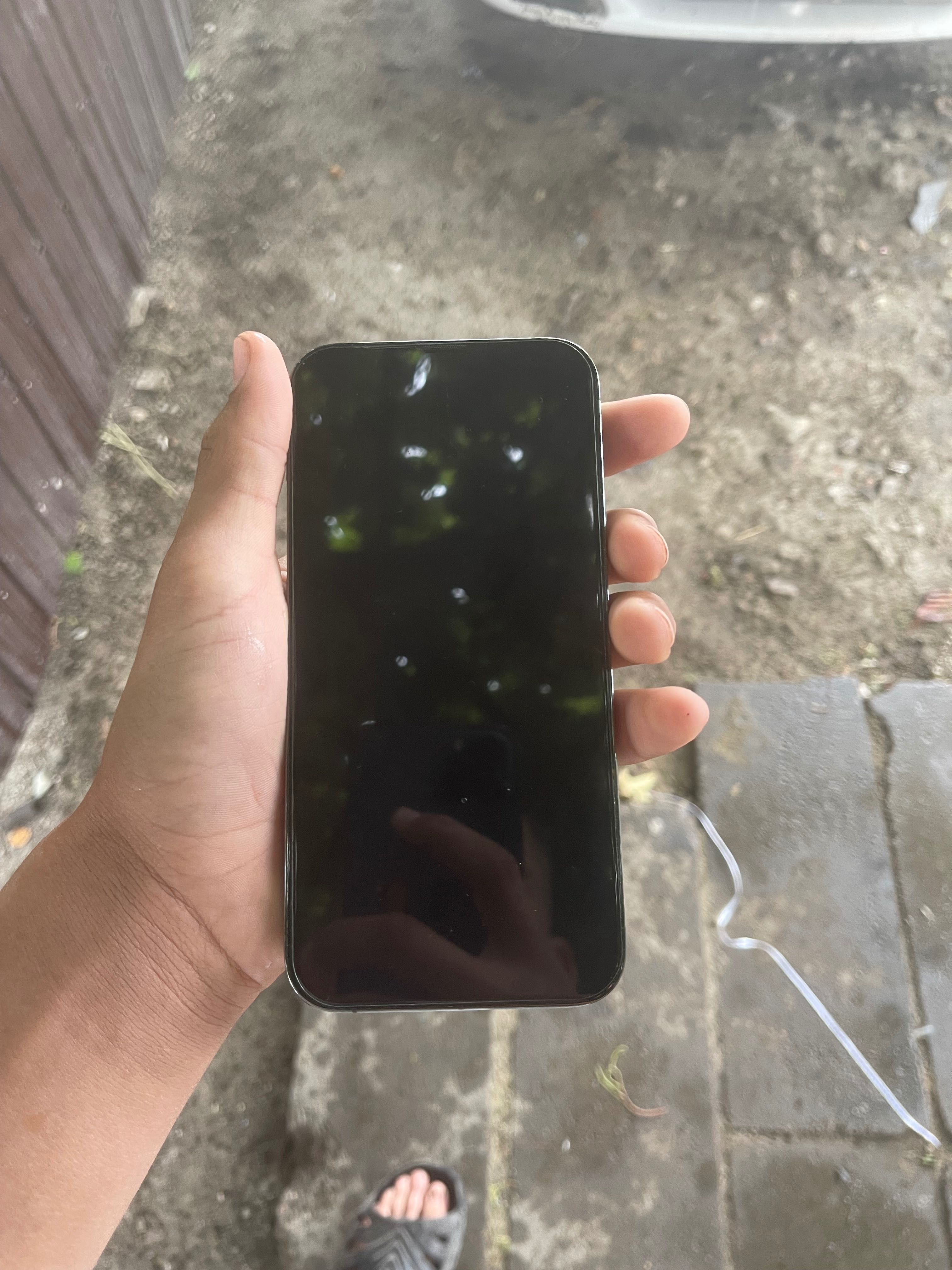 Продам айфон 13 про мах