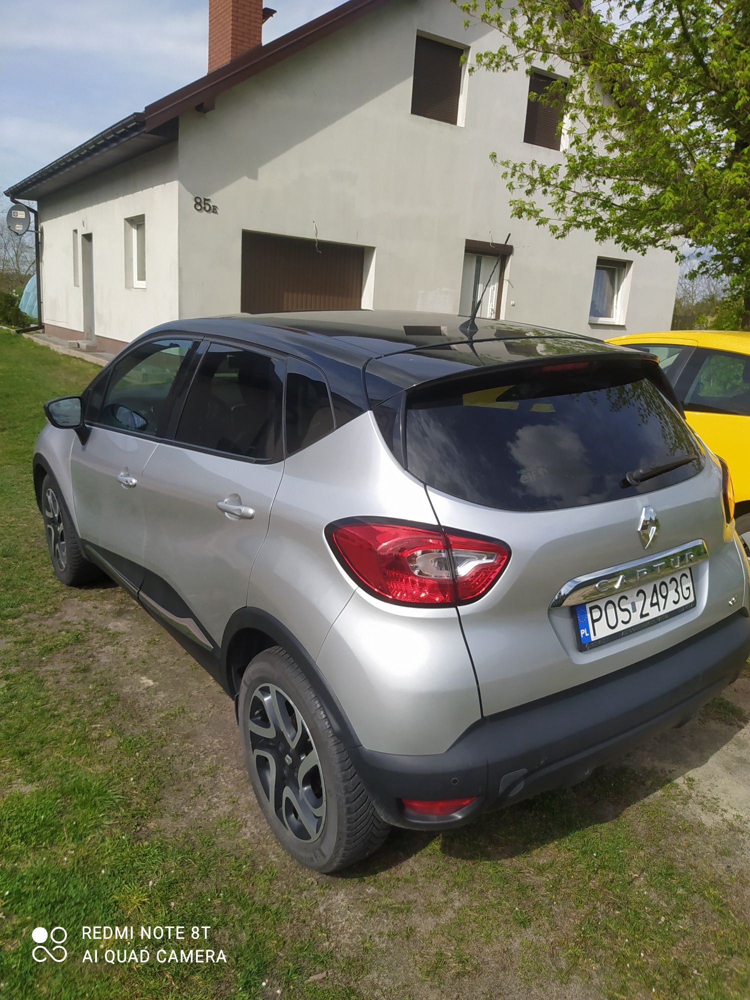 Sprzedam Renault Captur rocznik 2016.silnik 1,5 dCi kolor srebrny