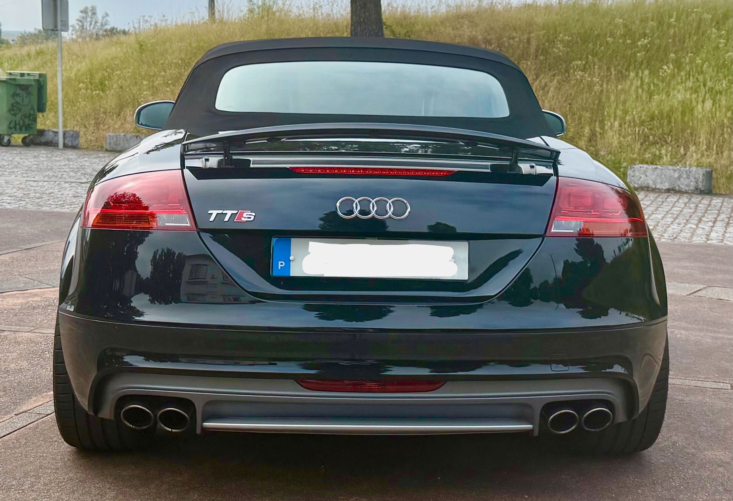 Audi TTS 8J Roadster