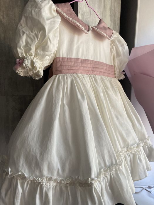 Святкова сукня на 3 рочки