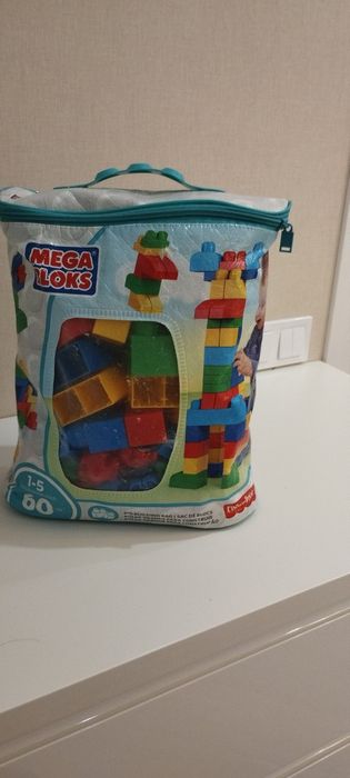 Продам  конструктор  сортер Battat  Fischer Price Lego Duplo