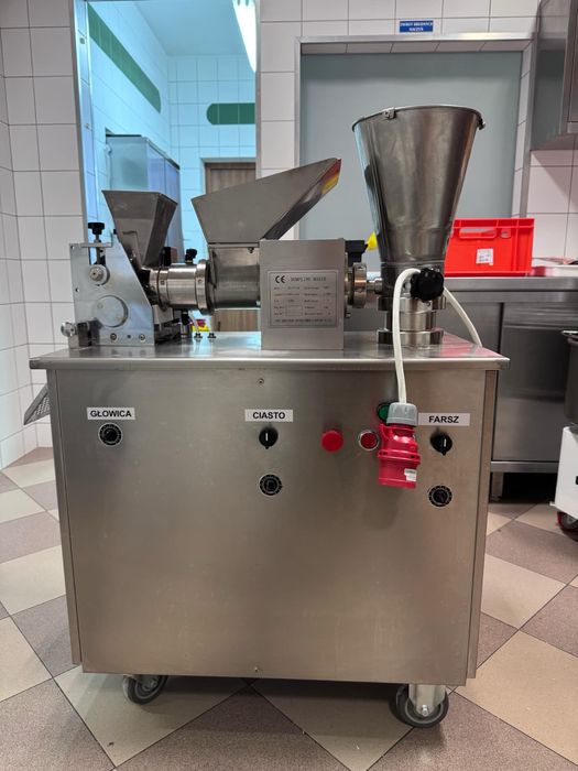 Pierogarka, formiarka do pierogów  i uszek automatuczna