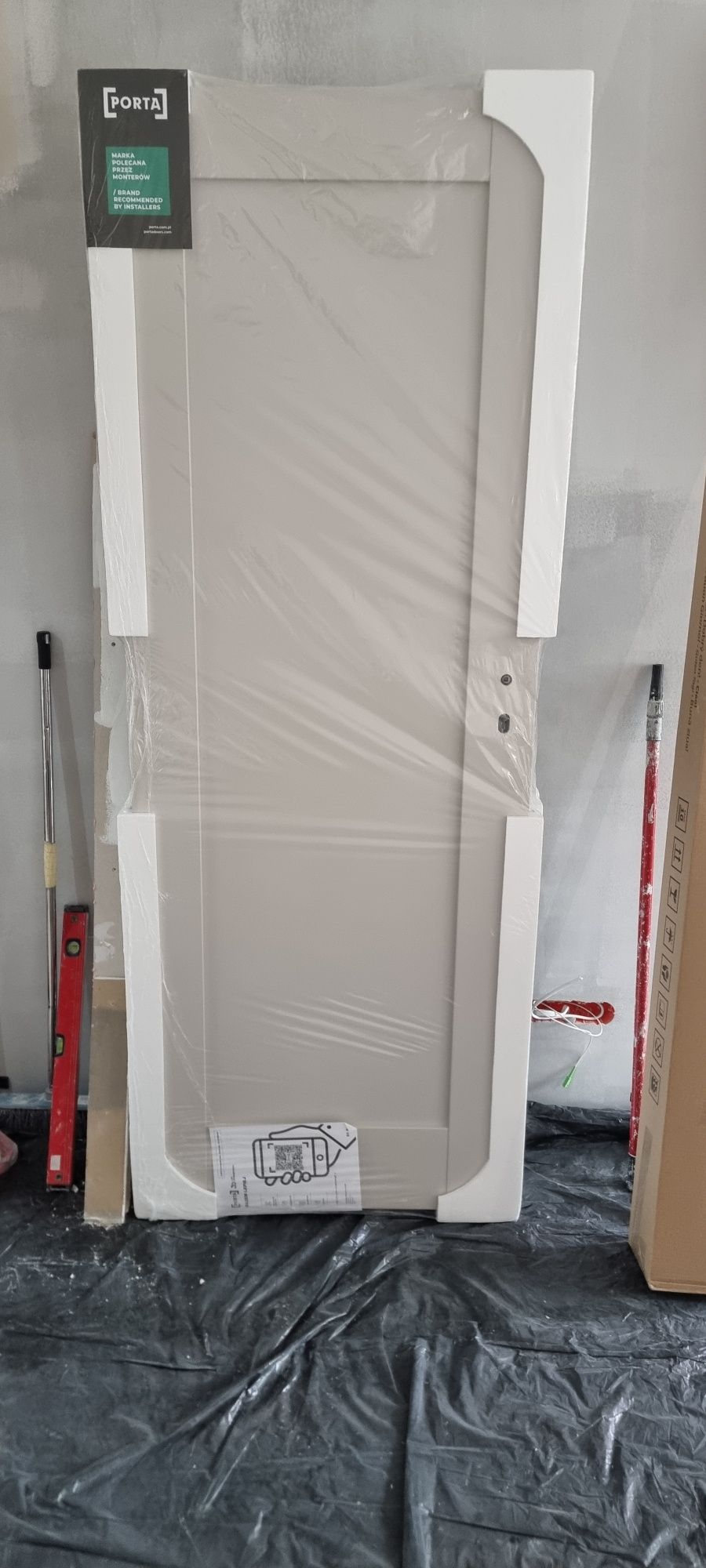 Drzwi lewe rewersyjne 70cm wewnętrzne PORTA Grande A.O + osścieżnice