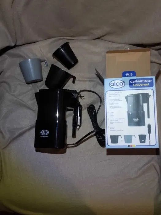 Автомобільний чайник 12V 400ml Germany  “Coffee Maker”