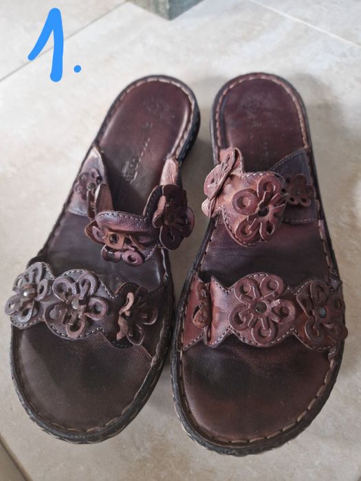 Klapki skórzane i atłasowe 39  4 pary