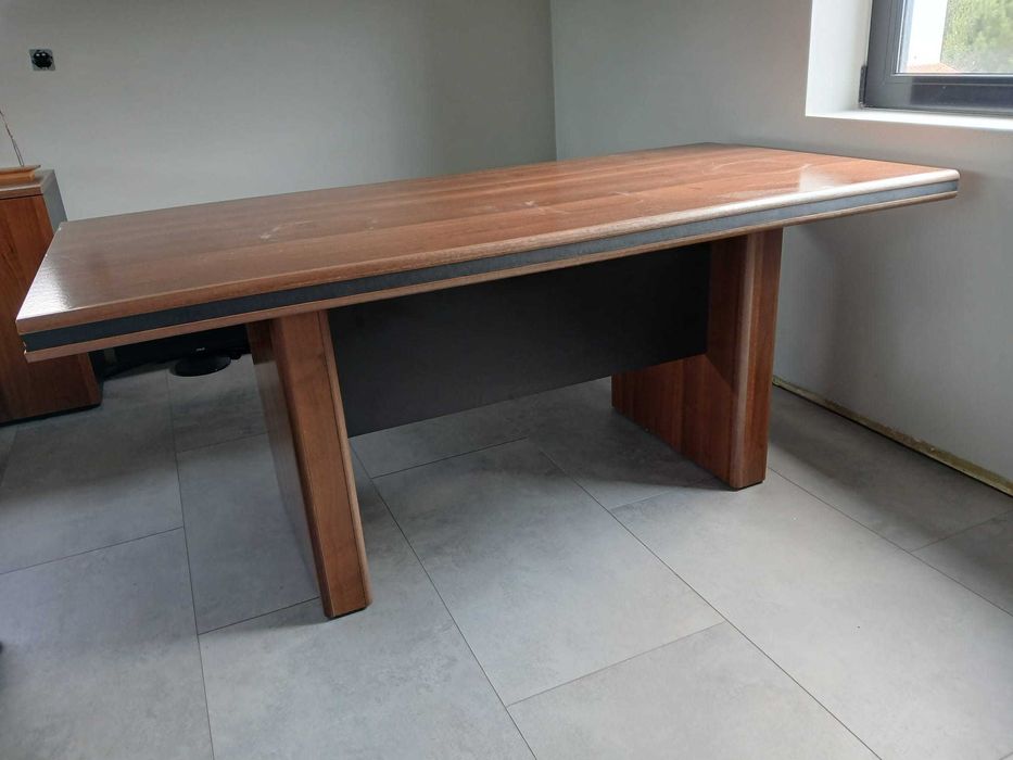 Conjunto Secretária+ Módulo Gavetas + Móvel de Apoio