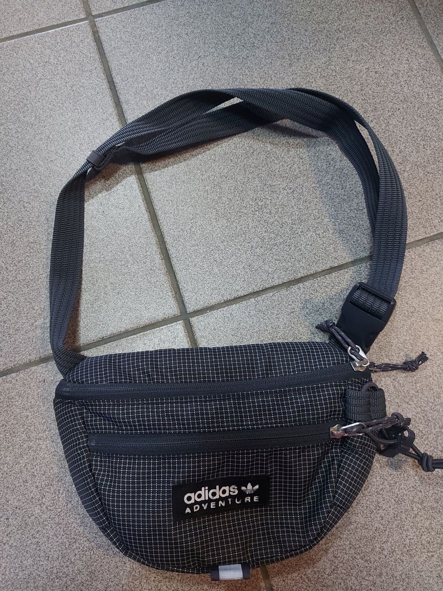 Сумка на пояс  adidas Waistbag S HL6732 Чорний