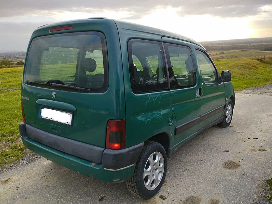 PEUGOT partner/lift//rok 2004/poj. 2.0 HDI 89 PS