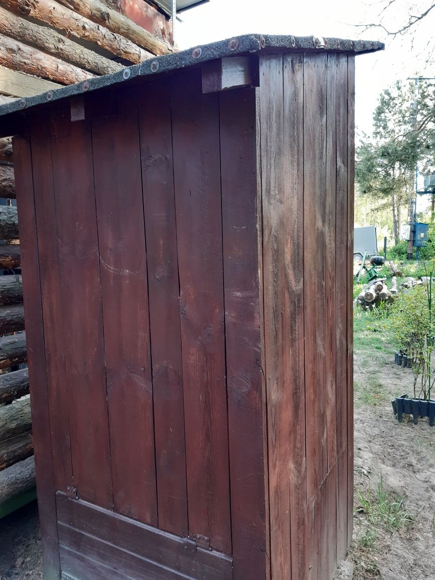 WC, toaleta drewniana