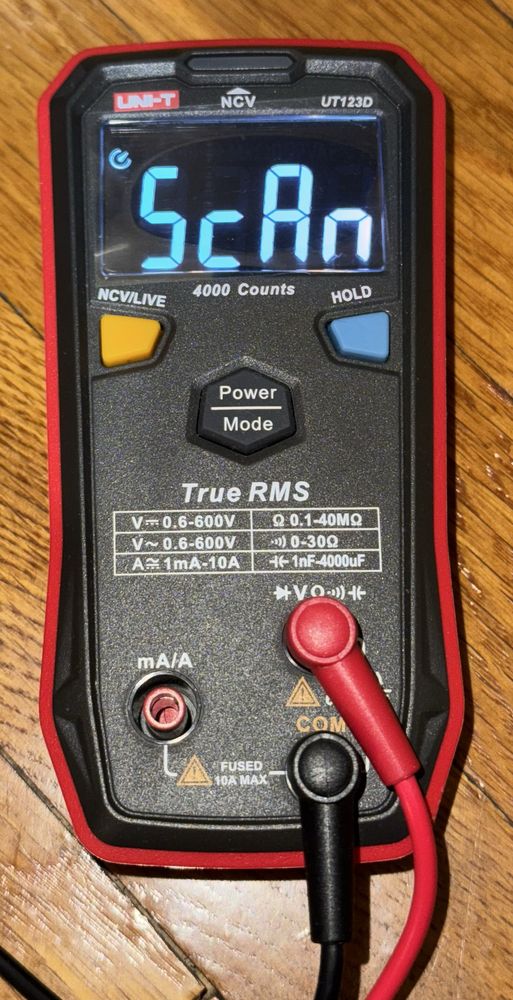 Автоматичний мультиметр Uni-t ut123d