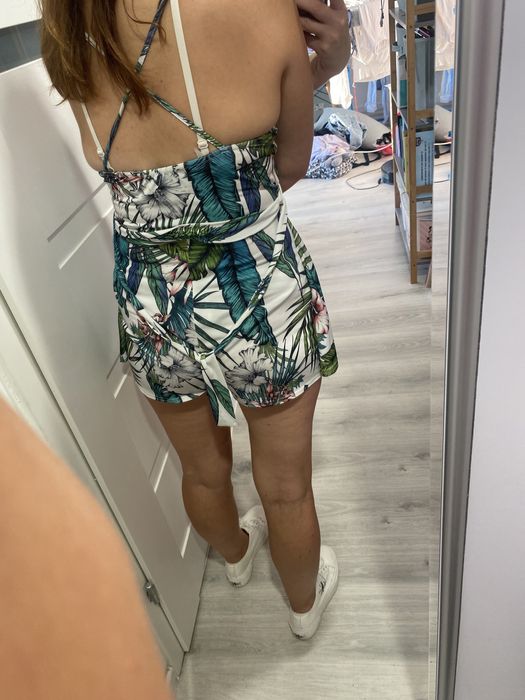 Kombinezon krótki S damski w kwiaty liście lato na ramiaczkach