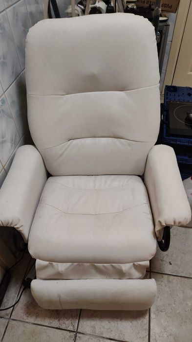 Fotel prezesa z masażem