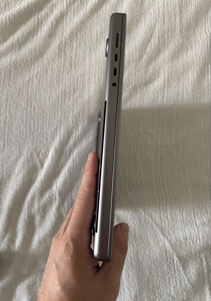 Macbook Pro M1 16 дюймов 16/512, макбук про 16 дюймов