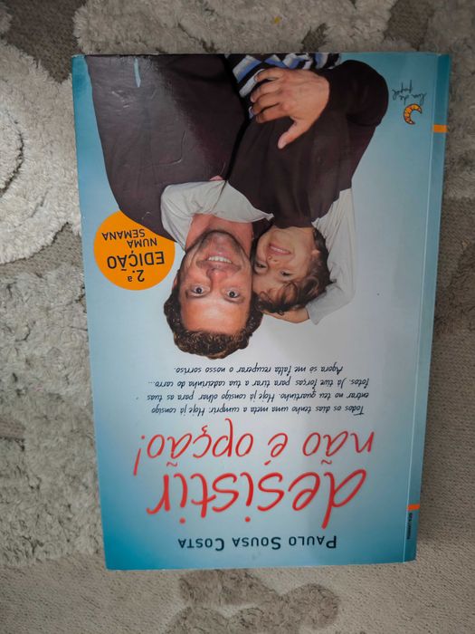 Livro Desistir Não é Opção